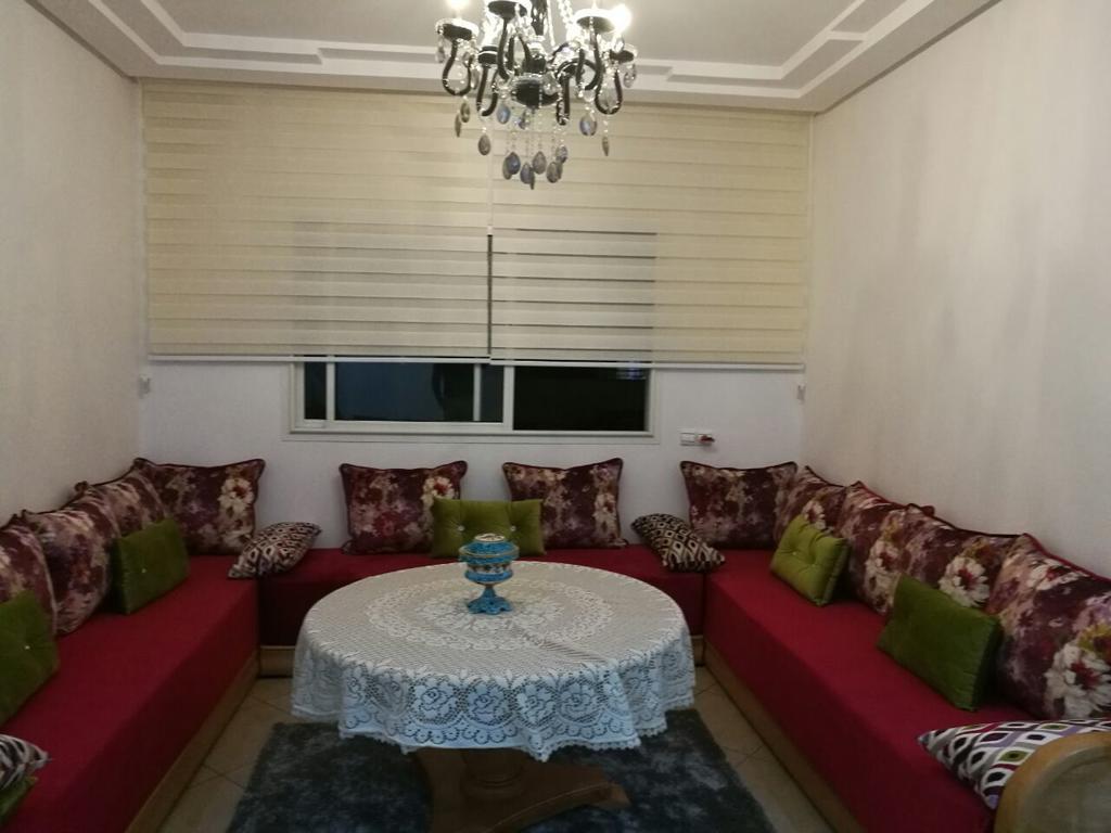 Appartement ,Tram Parking And Wifi Gratui Касабланка Экстерьер фото